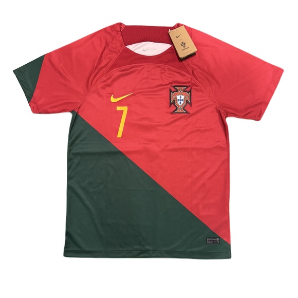 Cristiano Ronaldo Jersey Portugal 2022 World Cup Soccer M-L - Picture 1 of 5